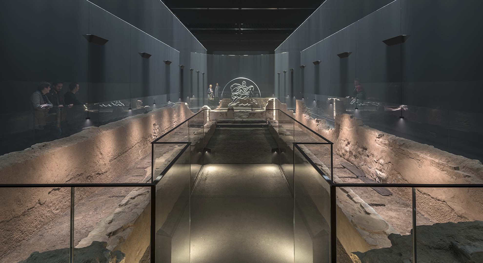 View of a museum hall in London.