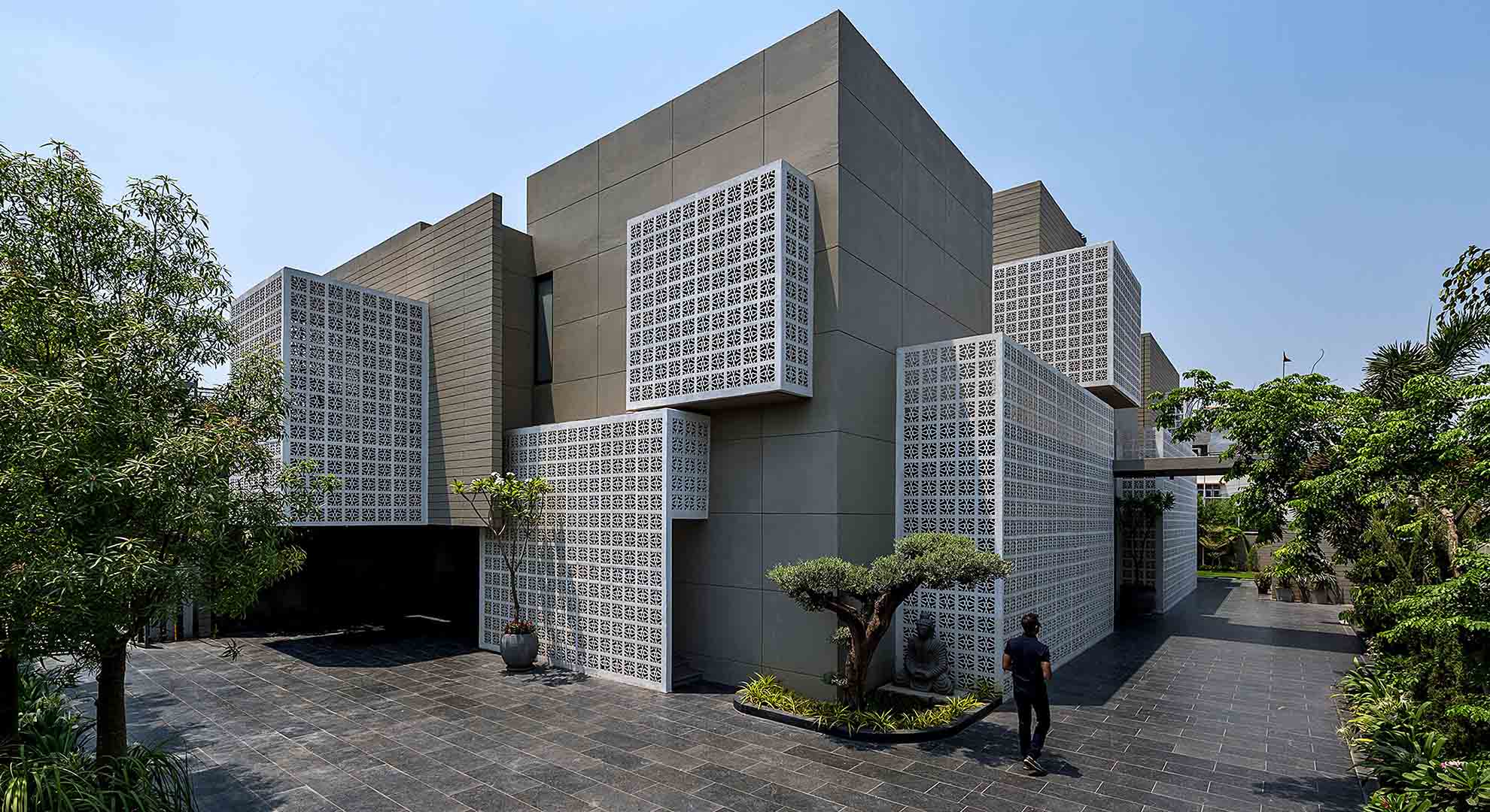 New buildings experiment with forms, materials and technologies