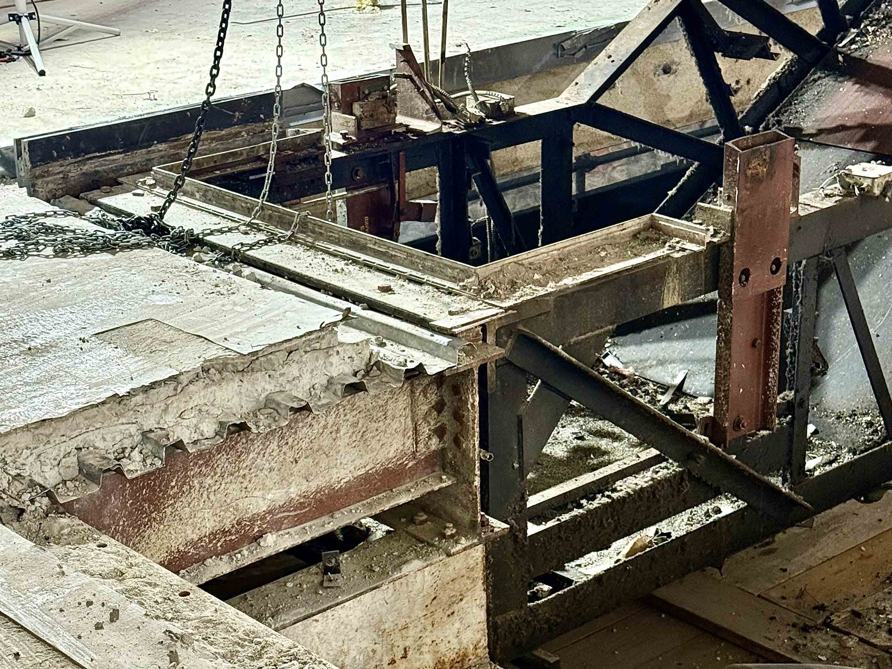Detail of steel and concrete structure during architectural design and reinforcement work.
