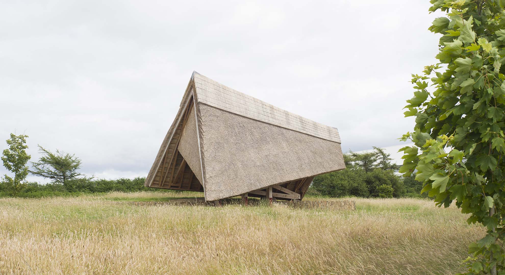 Fotografía de la construcción de “Passage House”, en Cork, Irlanda.