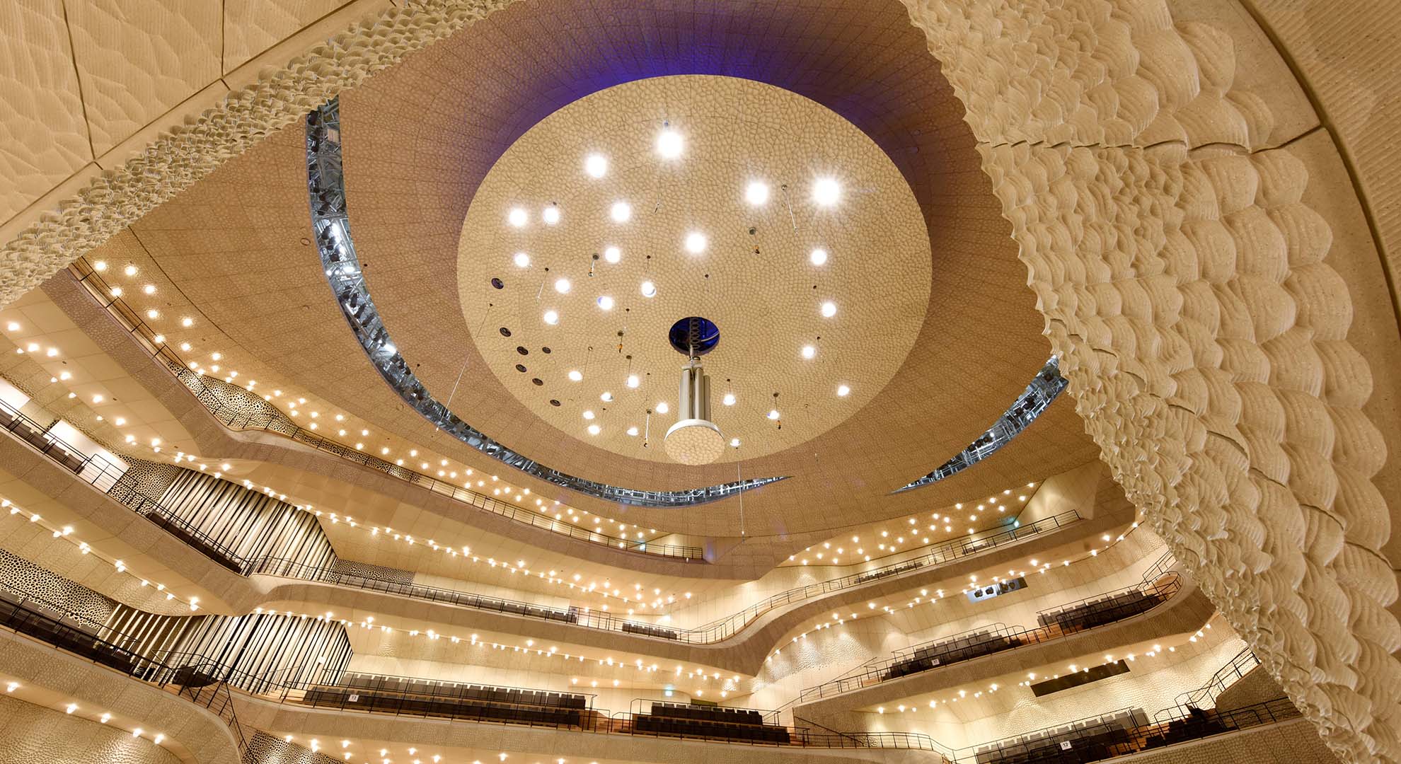 Elbphilharmonie de Hamburgo, Gran Sala, Herzog & de Meuron. Imagen Michael Zapf 