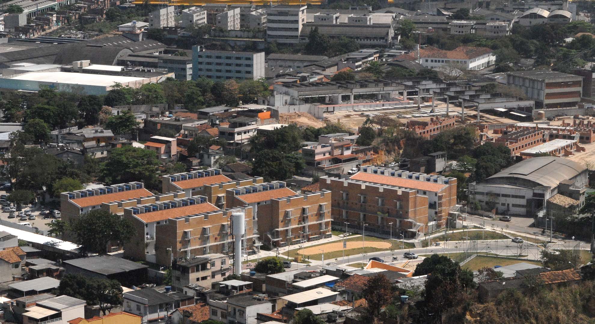 Núcleo Habitacional Complexo do Alemão, Río de Janeiro. Foto © Gabriel Jáuregui.